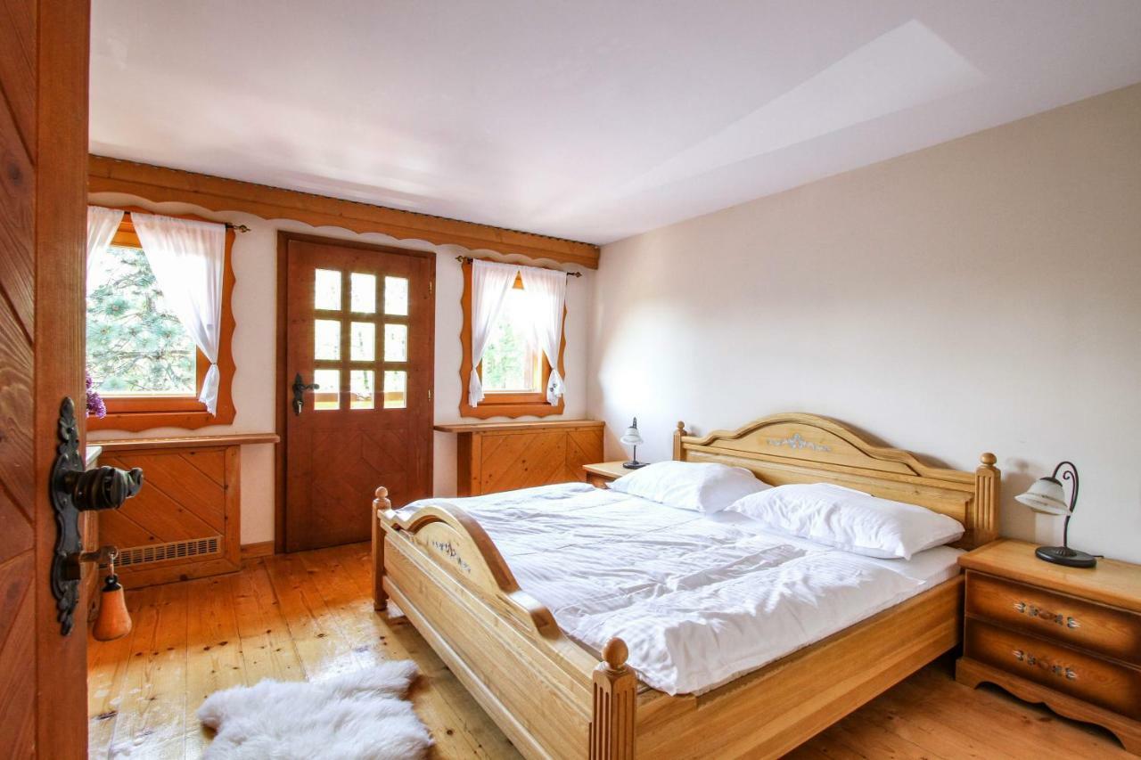 Koliba Expo Hotel Zelezna Bagian luar foto