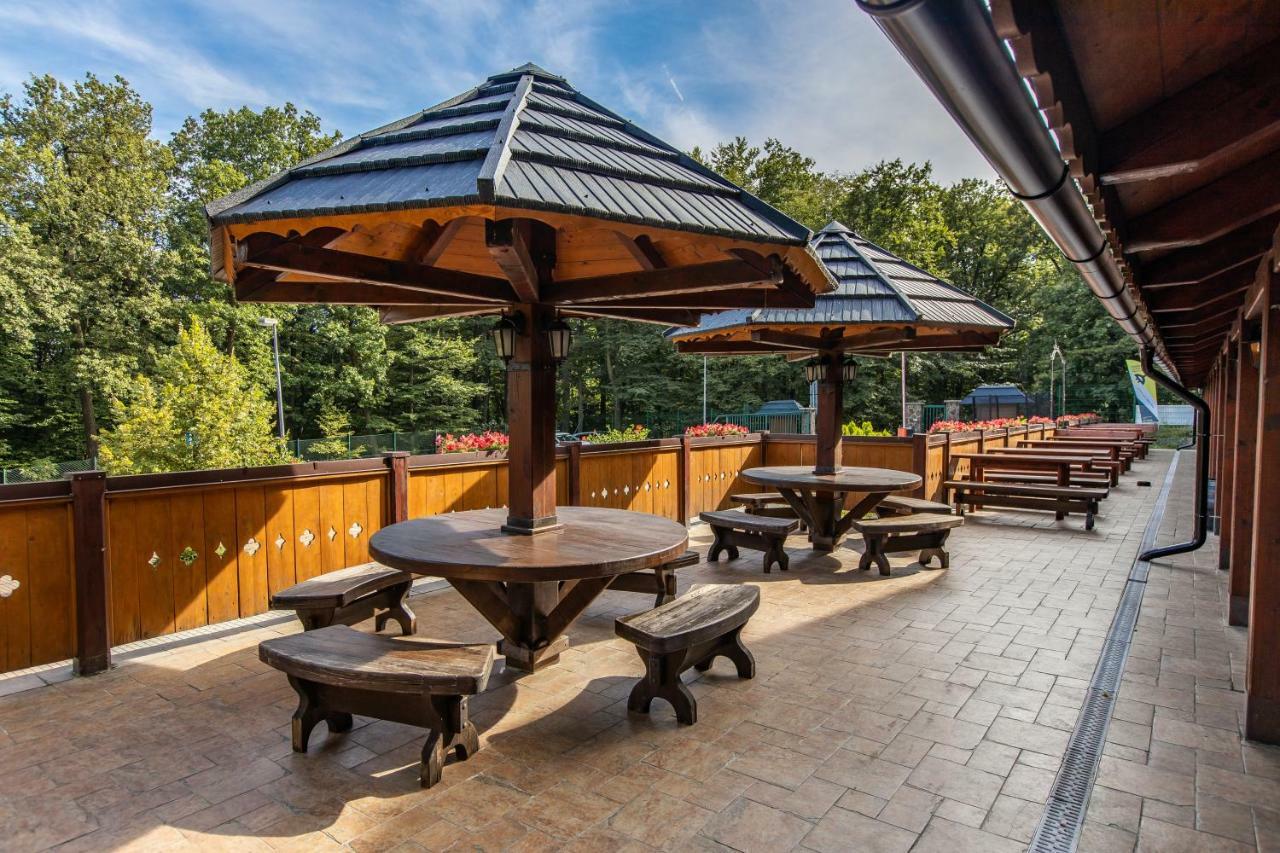 Koliba Expo Hotel Zelezna Bagian luar foto